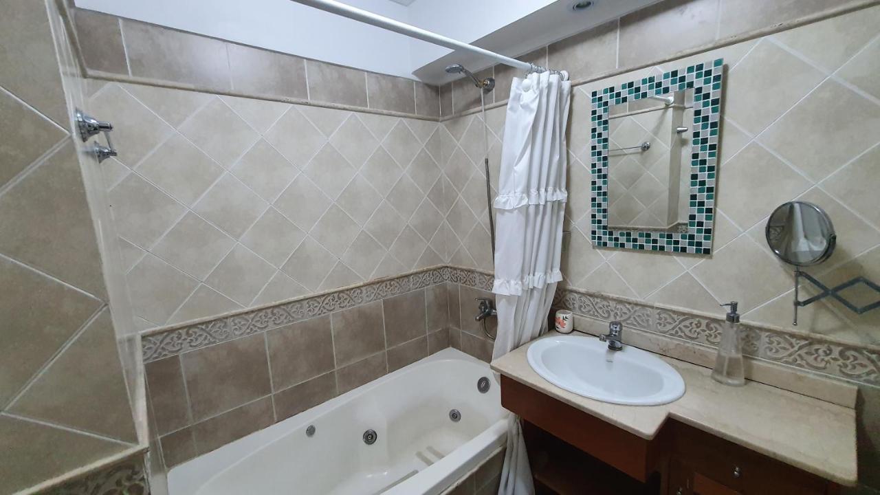 Amplio Y Luminoso Departamento En Belgrano Apartman Buenos Aires Kültér fotó